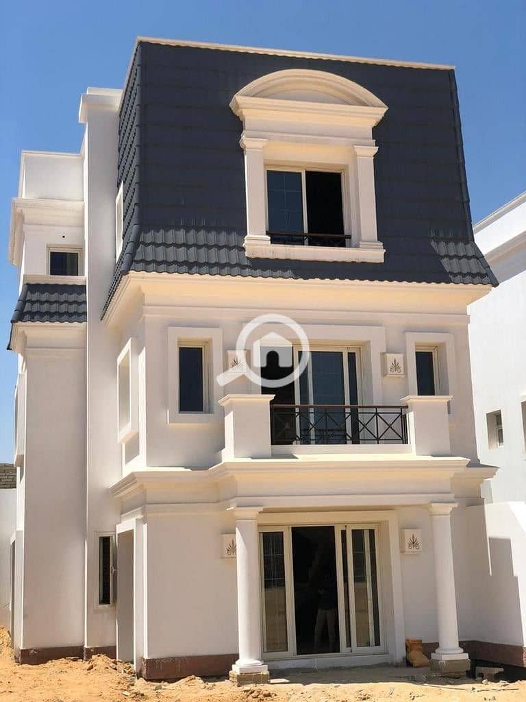 4 WhatsApp Image 2025-10-22 at 11.12. 03 AM. jpeg