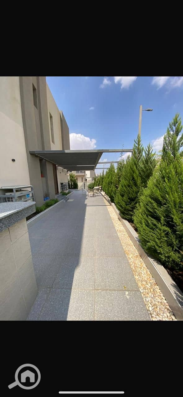 10 WhatsApp Image 2025-10-22 at 10.53. 14 AM (1). jpeg