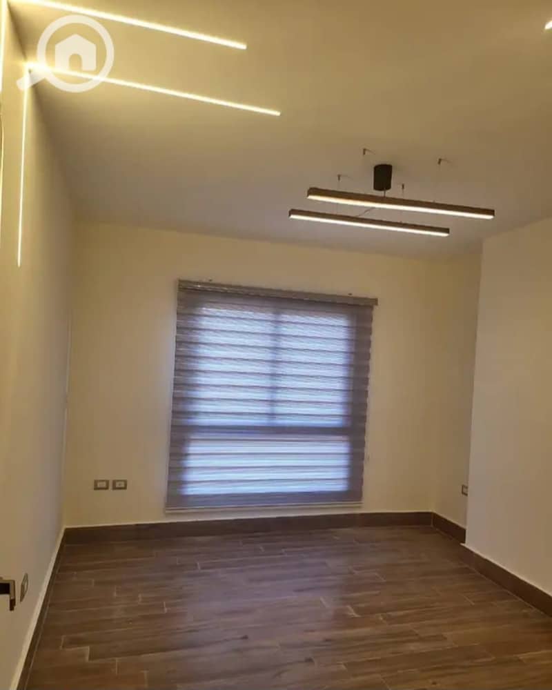 5 WhatsApp Image 2025-10-20 at 3.28. 17 PM. jpeg