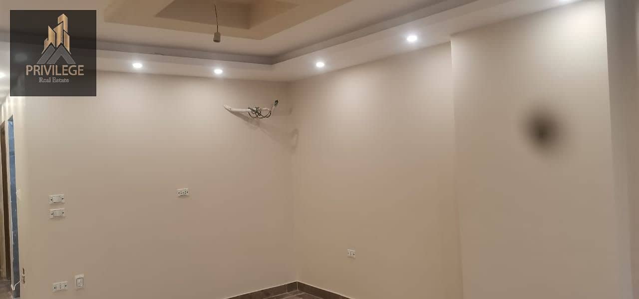 5 WhatsApp Image 2025-10-22 at 11.30. 19_6ab85b95. jpg