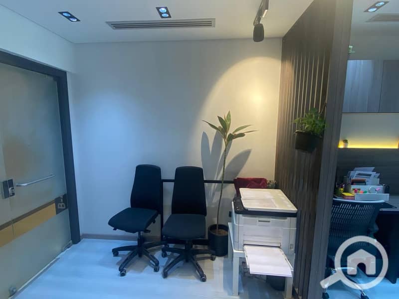 8 WhatsApp Image 2025-10-21 at 12.00. 07 AM (1). jpeg