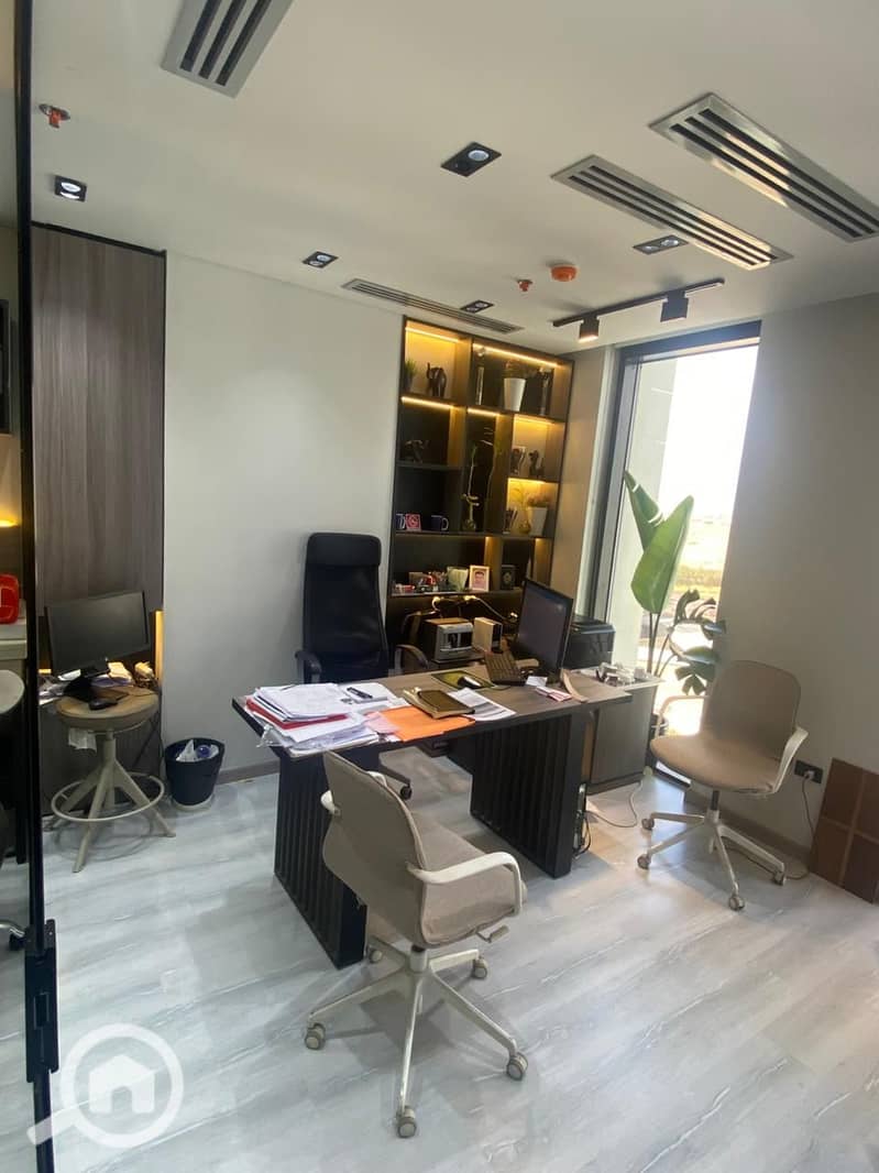 12 WhatsApp Image 2025-10-21 at 12.00. 05 AM (1). jpeg