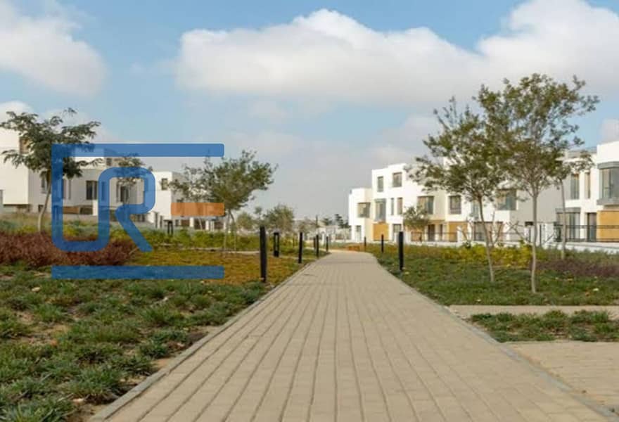 4 f6953533-1705-4ec4-b1a3-e8a2b4cc749f. jpg