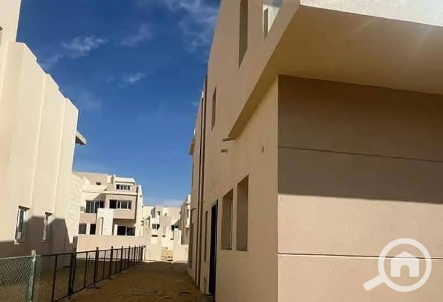 4 7517928-f5339o. JPG