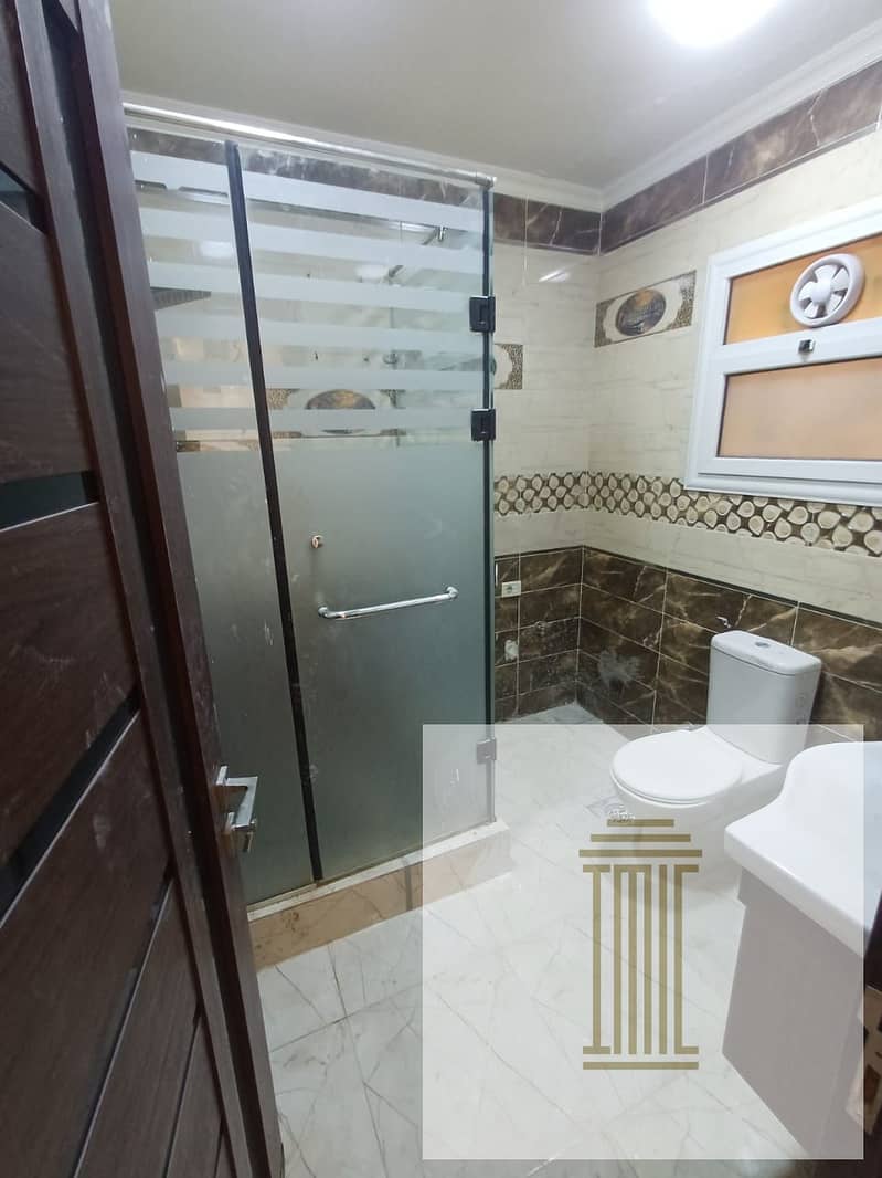 18 WhatsApp Image 2025-10-21 at 12.40. 43 PM (3). jpeg