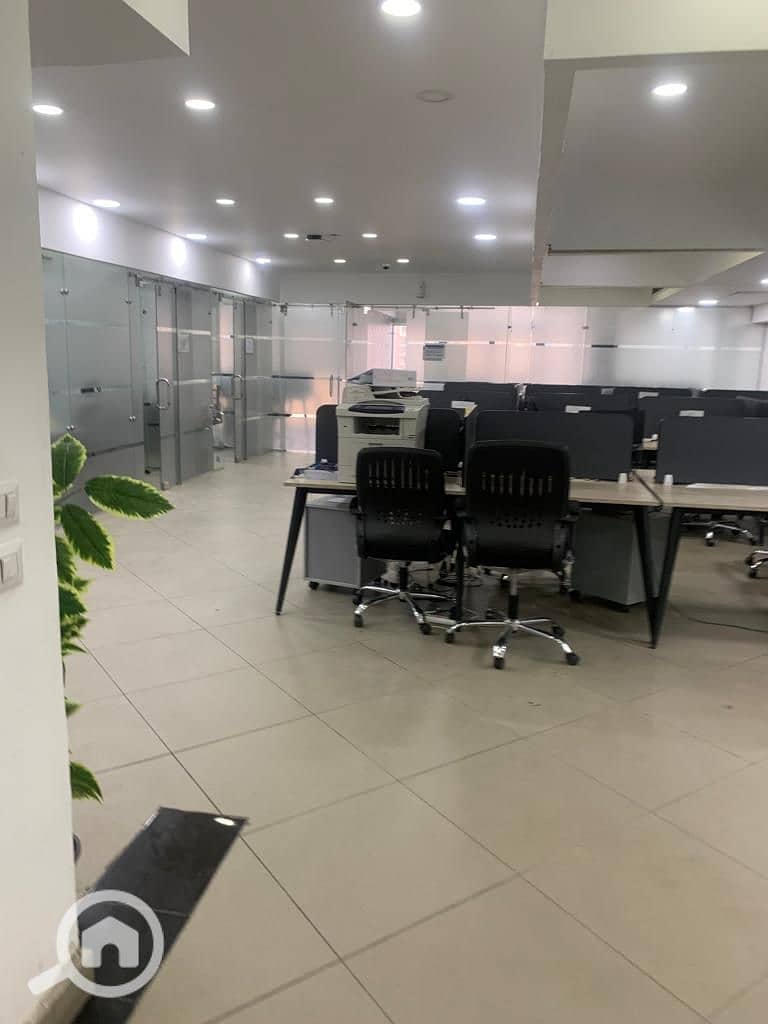 2 WhatsApp Image 2025-10-17 at 9.44. 25 PM (1). jpeg