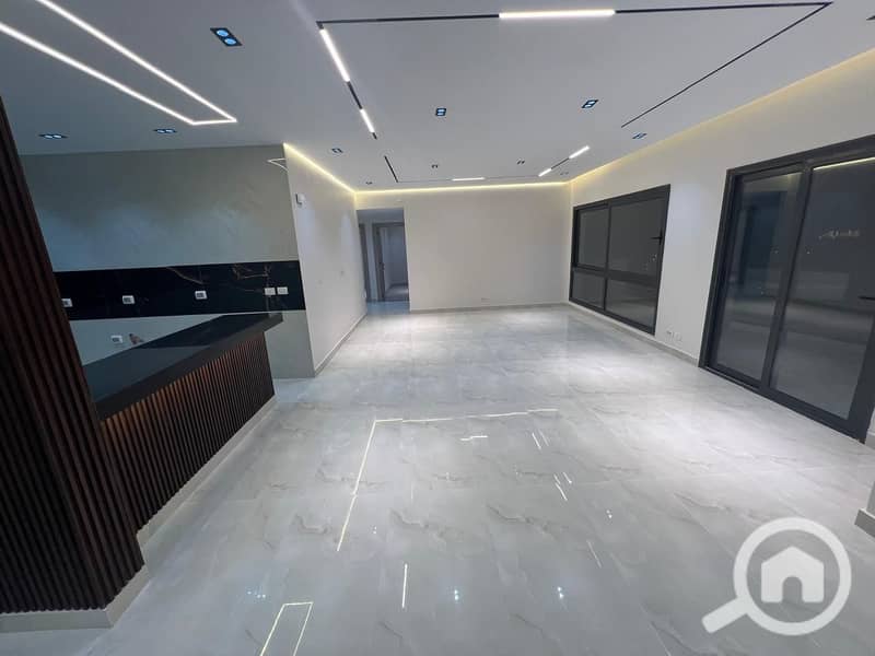 11 WhatsApp Image 2025-10-21 at 7.41. 51 PM. jpeg