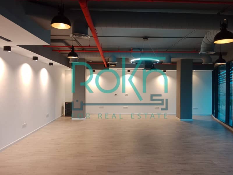 8 WhatsApp Image 2025-10-21 at 21.00. 23. jpeg