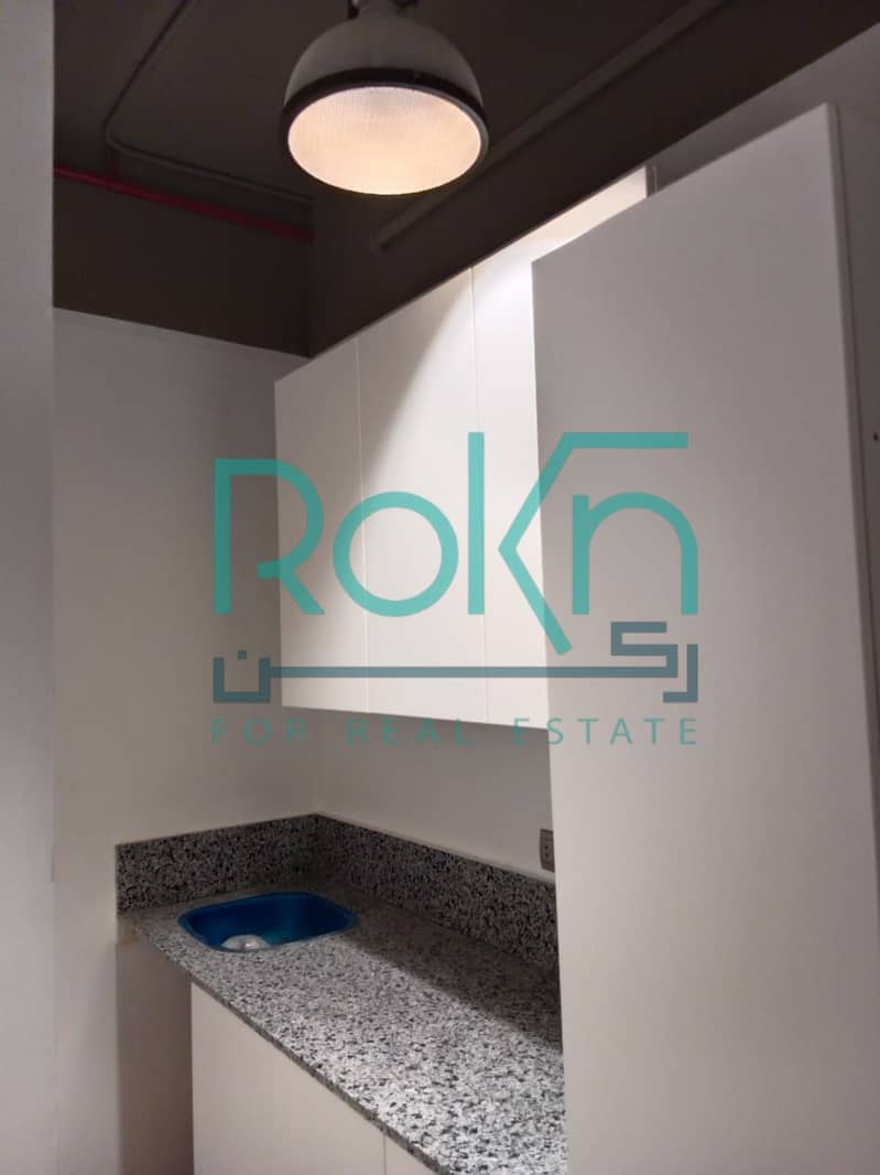 10 WhatsApp Image 2025-10-21 at 21.00. 29. jpeg