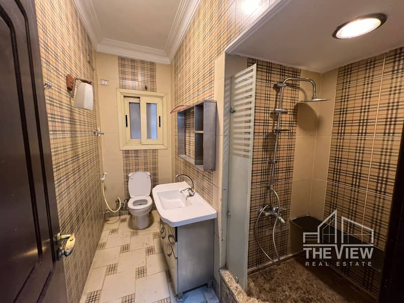 5 WhatsApp Image 2025-10-22 at 11.48. 43_83483d1c. jpg