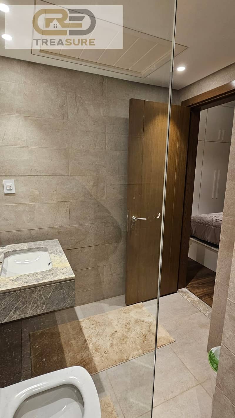 5 WhatsApp Image 2025-10-21 at 3.41. 53 PM (1). jpeg