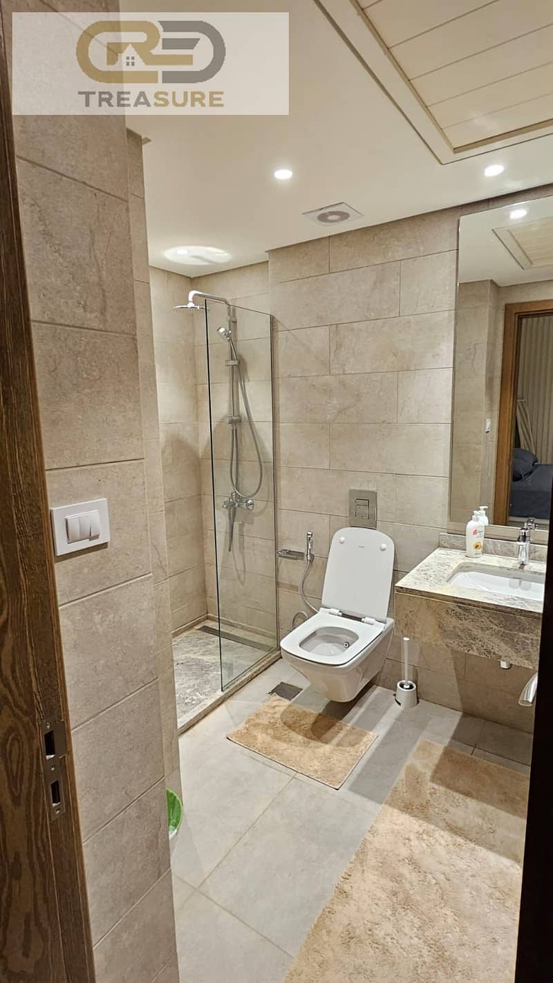 11 WhatsApp Image 2025-10-21 at 3.41. 55 PM (1). jpeg