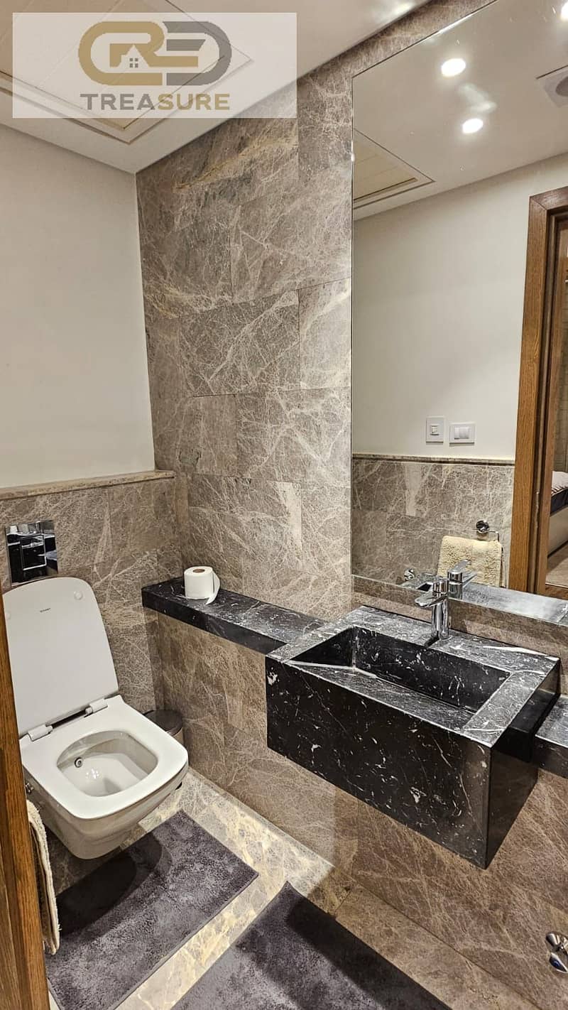 34 WhatsApp Image 2025-10-21 at 3.41. 59 PM. jpeg