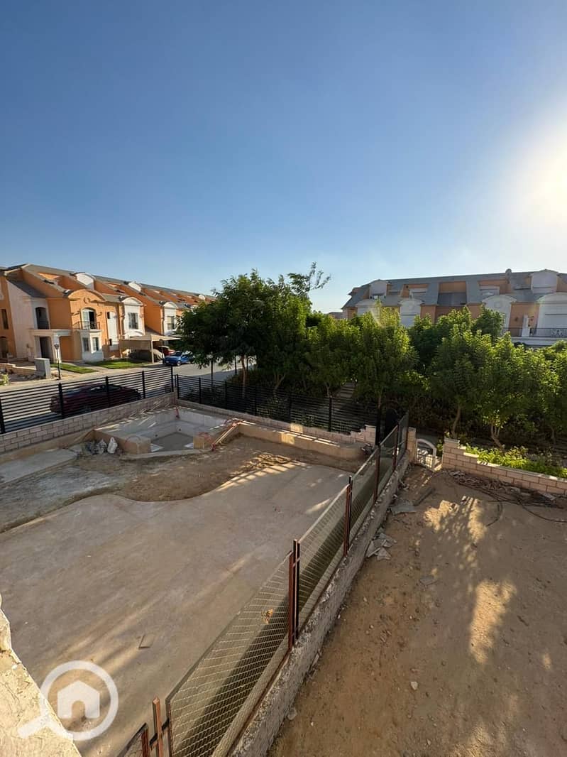 6 WhatsApp Image 2025-10-22 at 10.55. 48 AM. jpeg