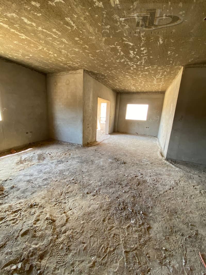 8 WhatsApp Image 2025-10-21 at 12.49. 55 PM. jpeg