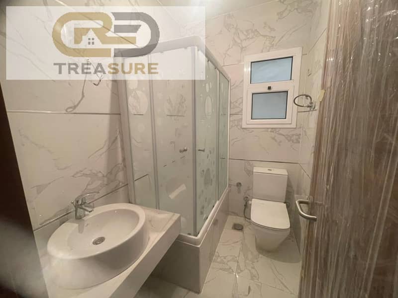 5 WhatsApp Image 2025-10-21 at 3.35. 31 PM (1). jpeg