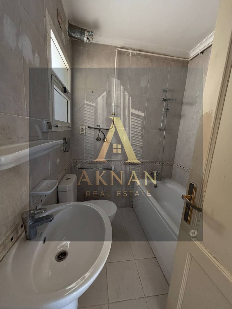 2 WhatsApp Image 2025-10-22 at 10.45. 30 AM (1). jpeg