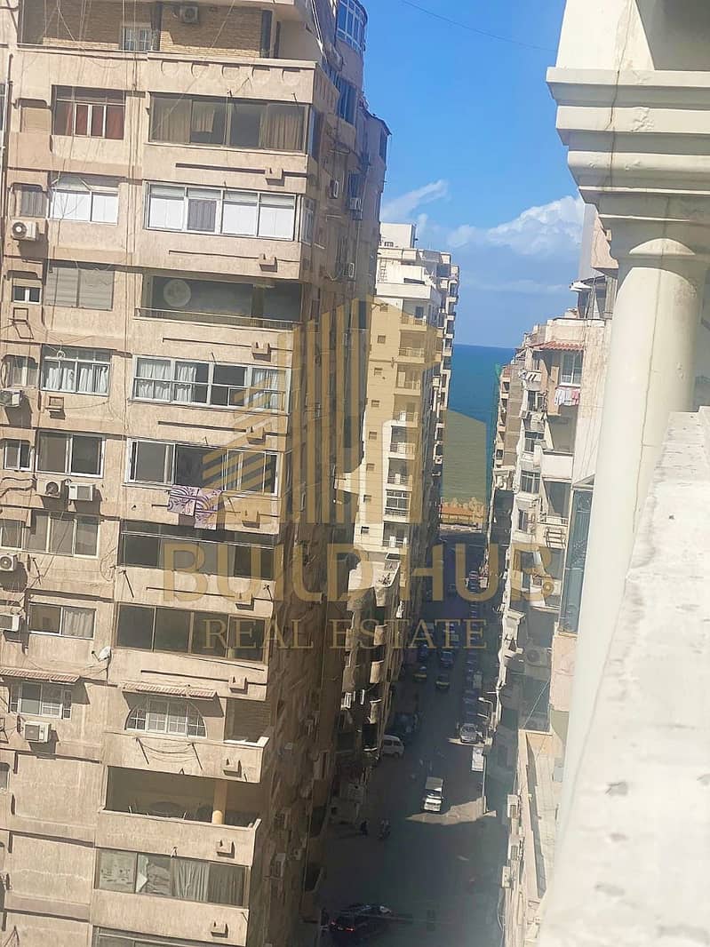 6 829450f0-cb4f-4d64-9843-c47a85ba621a. jpeg