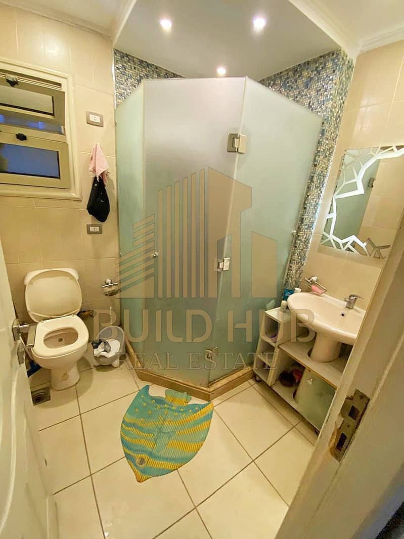 8 6a9b365b-174d-44e8-94c8-7588de6db24f. jpeg