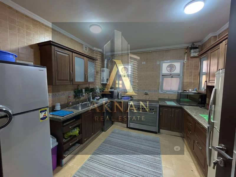 10 WhatsApp Image 2025-10-22 at 13.25. 53 (1). jpeg