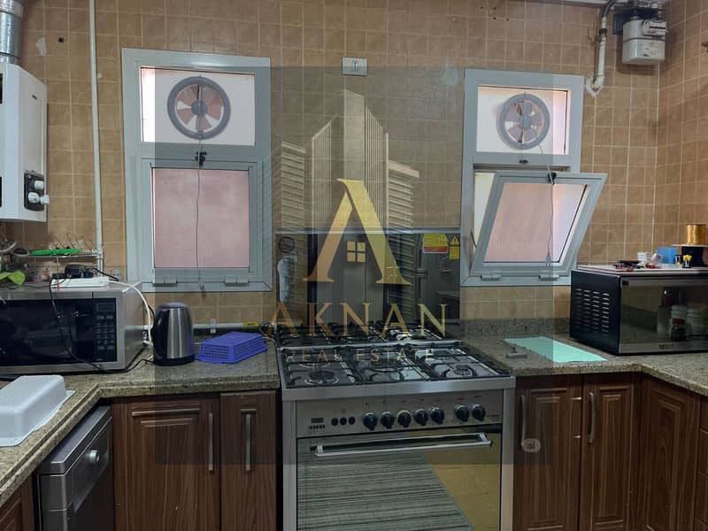 12 WhatsApp Image 2025-10-22 at 13.25. 52 (3). jpeg