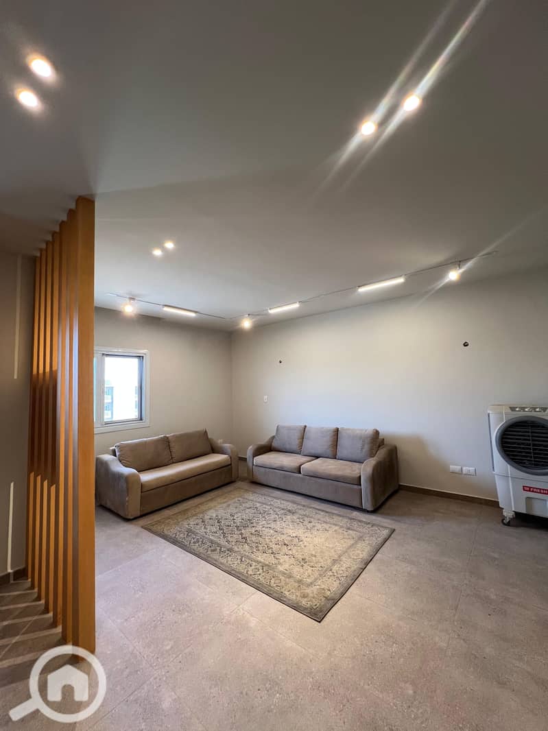 6 IMG-20251021-WA0288. jpg