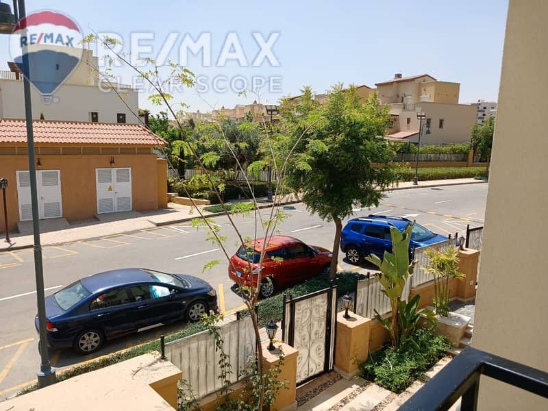 18 bc7a2cc3-1b35-42cc-9688-9373443aa534. jpg