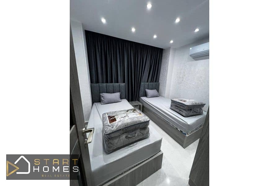 10 WhatsApp Image 2025-10-22 at 12.41. 19 PM (2). jpg