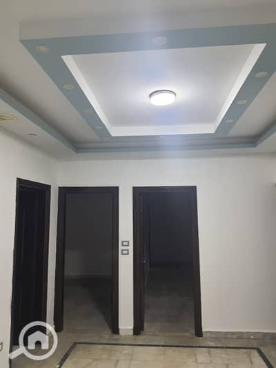 مکتب  للايجار في سموحة، الإسكندرية - 6890dfd3-a743-423b-ba9f-853a7111e117. jpg