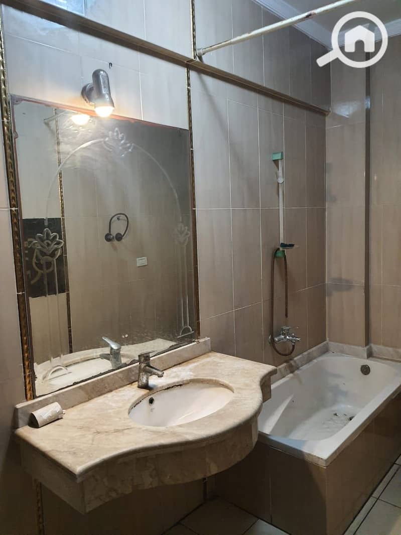 12 49bd5c26-6d36-4317-861b-ebbbe5071174. jpg