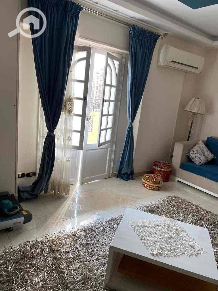 3 ae5d43af-716e-49c3-9364-47332abc1018. jpg