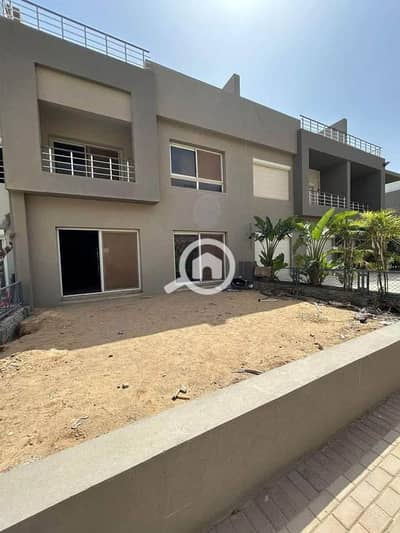 4 Bedroom Villa for Sale in Sheikh Zayed, Giza - 500829592_1441229736874860_8421344342960918142_n. jpg