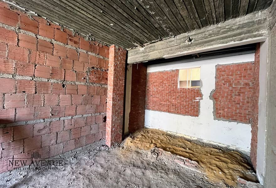 6 aa4f950a-1734-40c0-9d7d-2003b38c0d5d. jpg