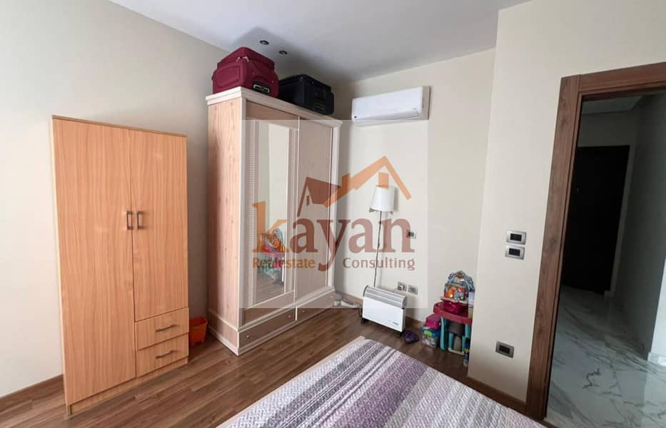 10 105b3237-7ca6-46d4-b254-843d3b5f2953. jpg