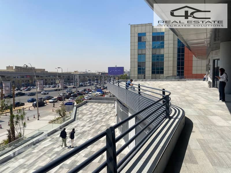 15 WhatsApp Image 2025-10-12 at 1.35. 48 PM (4). jpeg