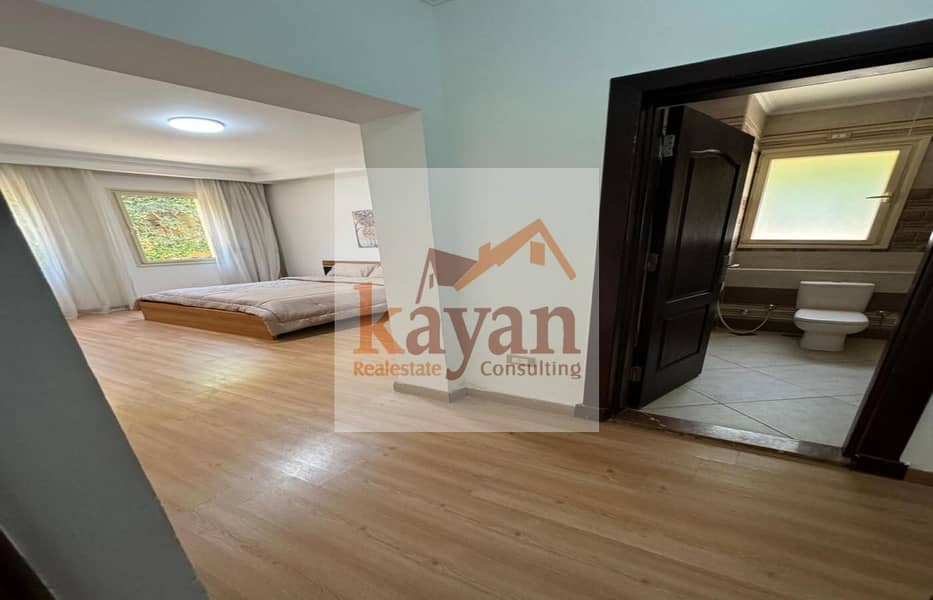 10 1e01d8e2-94cf-4d5f-bbdd-90d4d01bb7c0. jpg