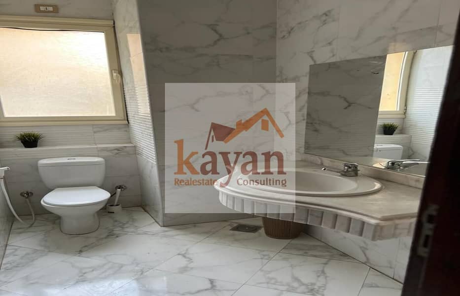 22 a99fb78a-3f21-4218-bdcc-72cd6ff66a9a. jpg