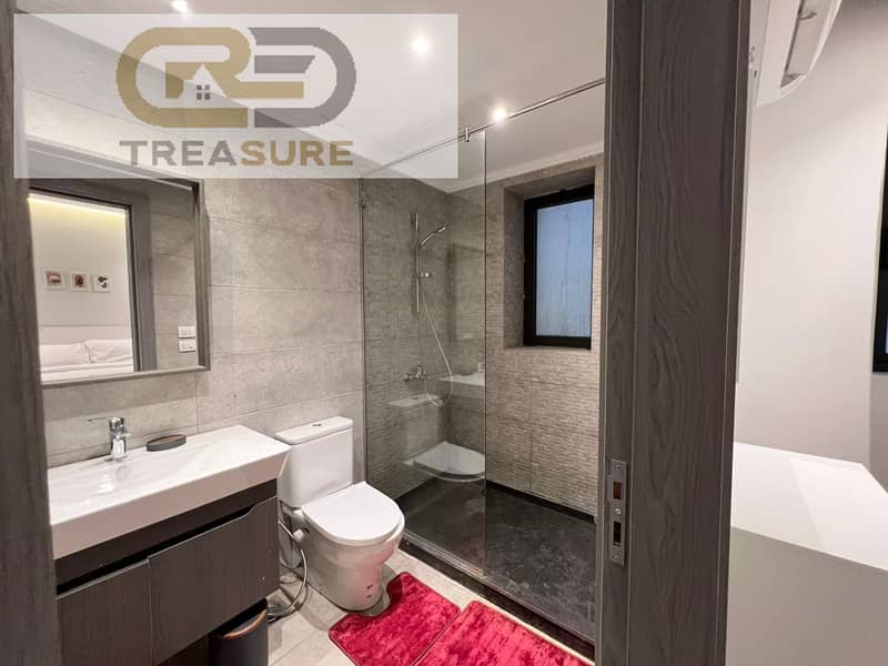 5 WhatsApp Image 2025-10-21 at 9.02. 03 PM. jpeg