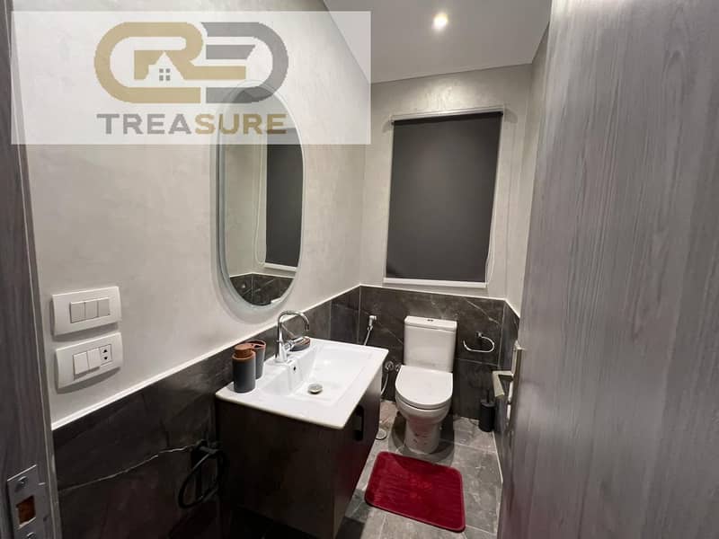 12 WhatsApp Image 2025-10-21 at 9.02. 08 PM (2). jpeg