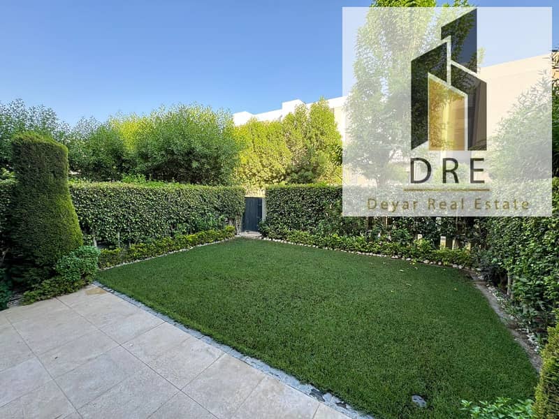 2 7efcd5fd-4700-4c18-8dab-02e82a6fa7ba. jpg