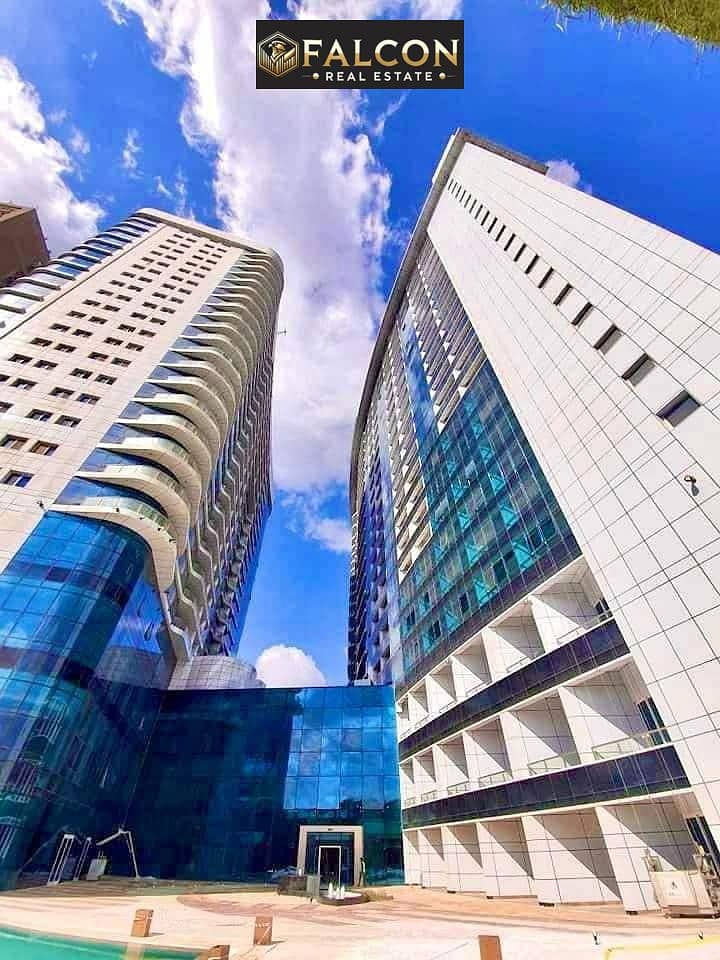 12 eacc5bd6-6b0c-41e9-9cca-43256a5aa000. jpg