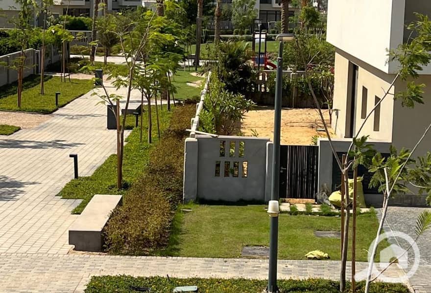 6 96fc5c68-17cf-4f17-a2bc-8569b566185d. jpg