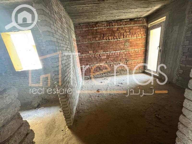 8 WhatsApp Image 2025-05-07 at 10.37. 32 AM (7). jpg