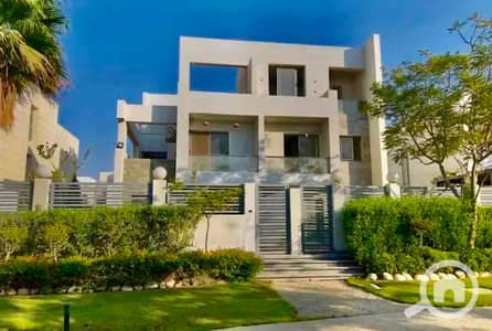 5 Bedroom Villa for Sale in 6th of October, Giza - IMG_9840. jpg