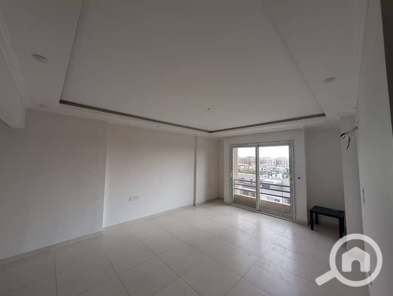 4 d1285466-5ebe-46d6-aec5-9c858f25be11. jpeg