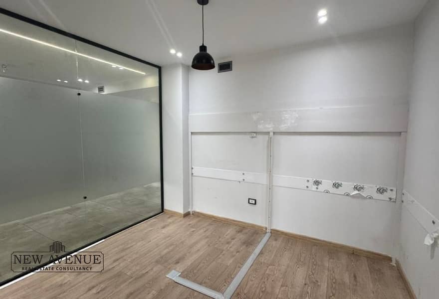 2 e5845d9b-cb85-4775-9427-4c19e9daa015. jpg