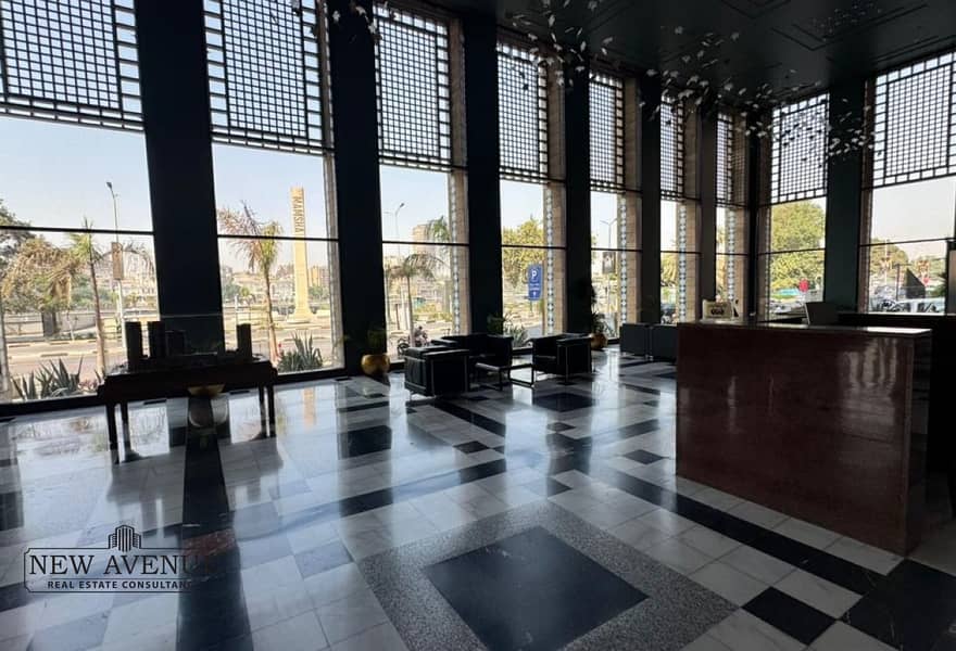 4 4ef557c9-0546-4993-872c-123379c83e81. jpg