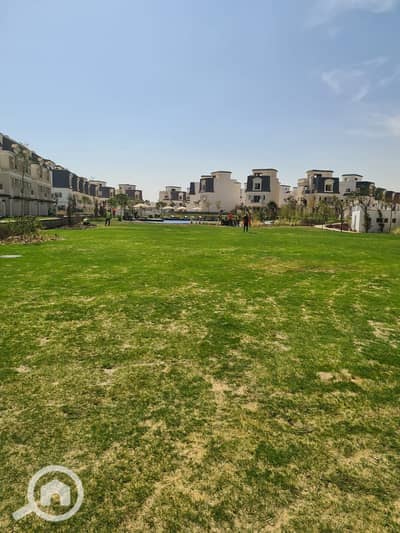 3 Bedroom Townhouse for Sale in 6th of October, Giza - 3e076954-6be6-4266-955d-876928705679. jpg