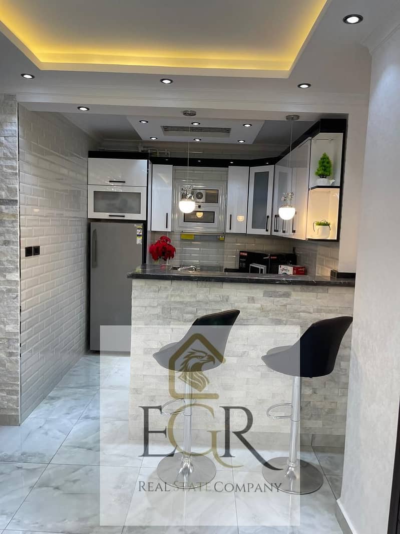 9 80efde63-8e78-43e2-85f9-89f7cd7ad350. jpeg