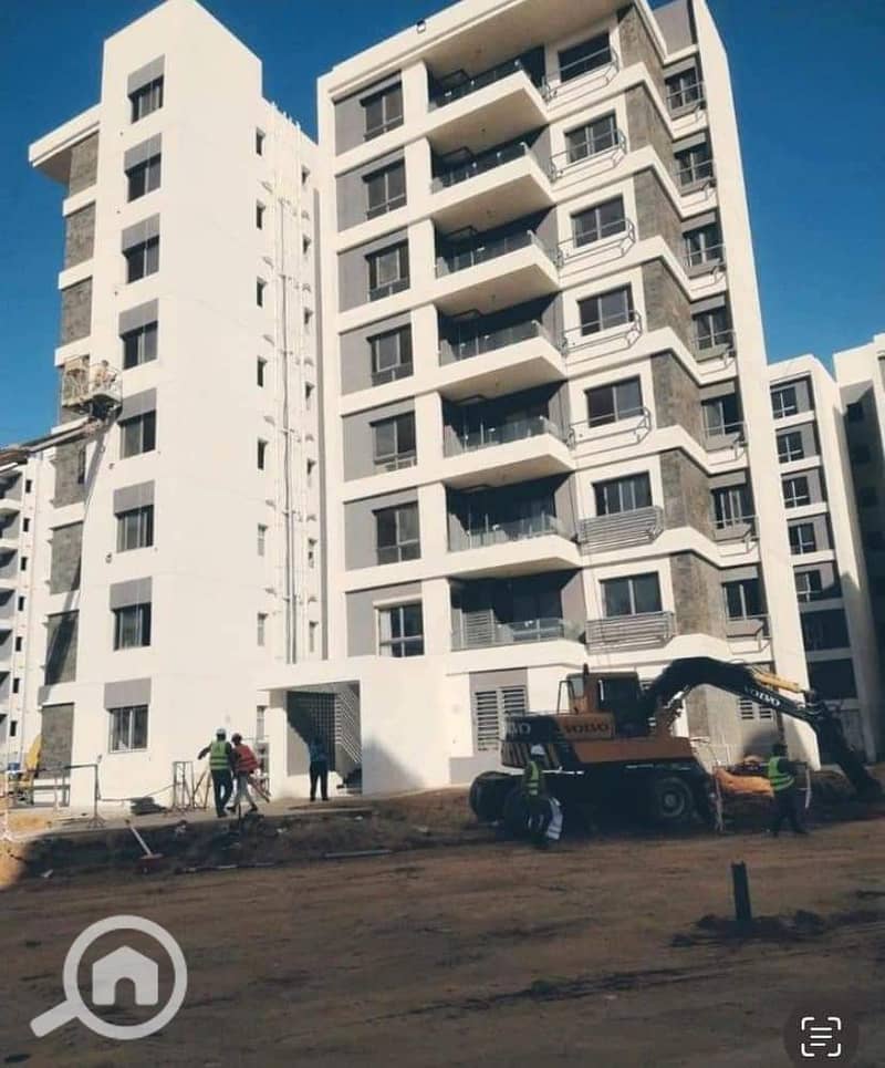 8 569363819_2294526670969494_6071010391852420455_n. jpg